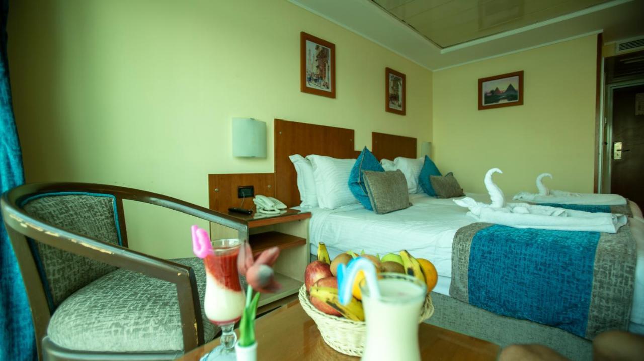 Nile View Jewel Hotel Cairo Exterior photo